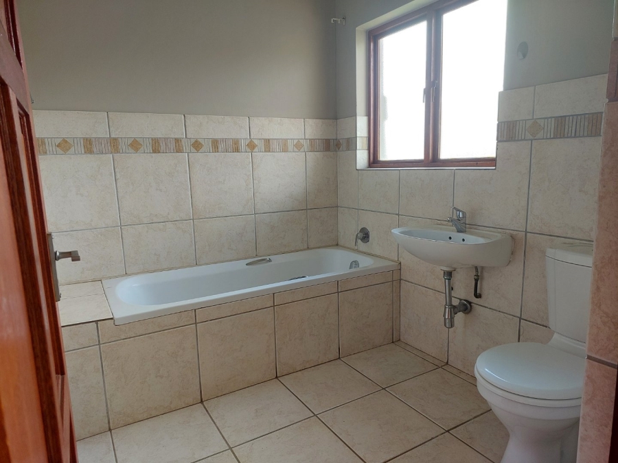 3 Bedroom Property for Sale in Xanadu North West